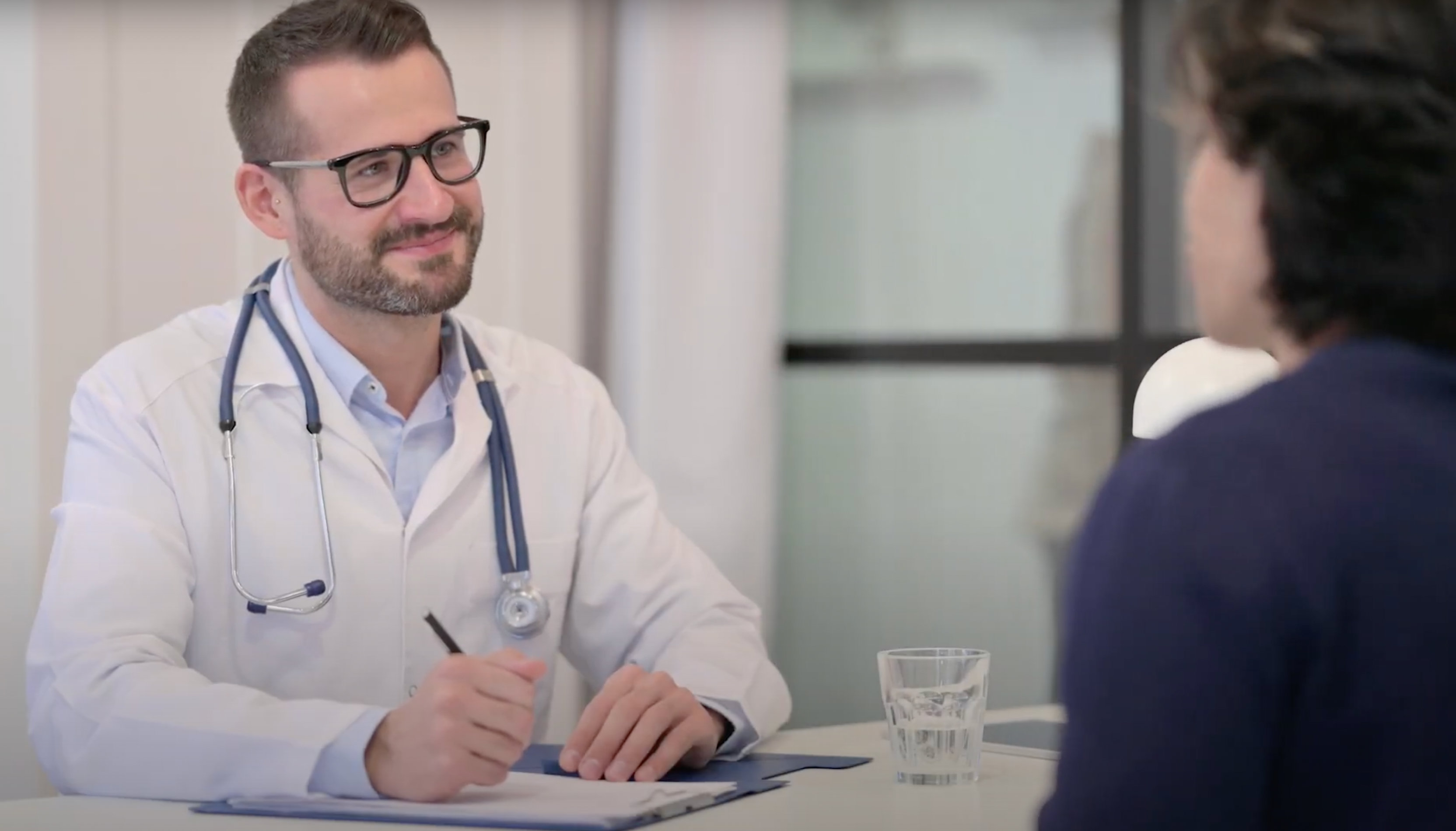 Automação de Notas Clínicas com Inteligência Artificial - Ganhos de Produtividade com Medgical